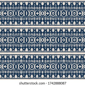 Patrón africano sin problemas. Alfombra étnica con chevrones. Ornamento vectorial tribal. Estilo azteca. Mosaico geométrico en la baldosa, majólica. Interior antiguo. Alfombra moderna. Impresión geográfica sobre textiles. Kente Cloth.
