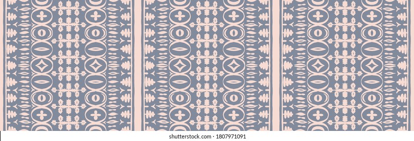 Seamless African pattern. Ethnic carpet with chevrons. Tribal vector ornament. Aztec style. Geometric mosaic on the tile, majolica. Ancient interior. Modern rug. Geo print on textile. Kente Cloth.