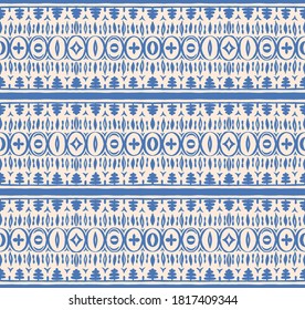 Seamless African pattern. Ethnic carpet with chevrons. Tribal vector ornament. Aztec style. Geometric mosaic on the tile, majolica. Ancient interior. Modern rug. Geo print on textile. Kente Cloth.