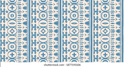 Seamless African pattern. Ethnic carpet with chevrons. Tribal vector ornament. Aztec style. Geometric mosaic on the tile, majolica. Ancient interior. Modern rug. Geo print on textile. Kente Cloth.