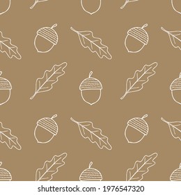 Seamless autumn pattern. White oak leaves and acorns on beige background. Vector illustration.