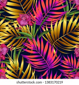 Nahtloser Hintergrund mit goldenen tropischen Palmenblättern und Oleanderblumen. Sommerverkauf, großer Rabatt, Grußkarte, Kosmetikmarke, Hintergrund für Feiertage: Geburtstag, Hochzeit, Party