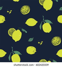 Seamless background with lemons, slices, seeds and leaves.