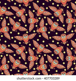Seamless background with owls. Doodles. Owls seamless pattern. 