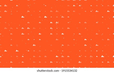 Patrón de fondo sin foco de símbolos uniformemente espaciados de montañas blancas de diferentes tamaños y opacidad. Ilustración vectorial sobre fondo naranja profundo con estrellas