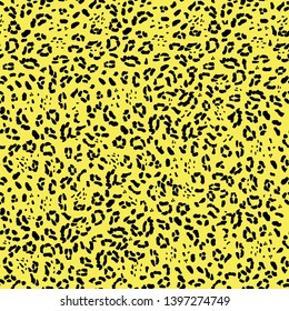 Seamless background with texture of cheetah, jaguar, lynx, leopard, Africa. Texture of animal wild savanna. Imitation of color wild cats. Abstraction of animal skin. For textiles, design, scrapbooking