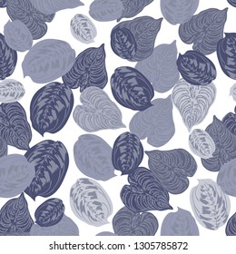 Seamless background with tropical leaves