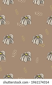 Fondo beige sin foco con margaritas blancas con pétalos y centros amarillos. Patrón floral de verano dibujado a mano. En segundo plano, las manchas amarillas y luminosas se encuentran al azar. Fondo de tela.