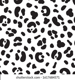 Seamless black and white color leopard print. Animal skin pattern. White leopard background. Can be used for fabrics, wallpapers, scrap-booking, etc. Vector illustration.