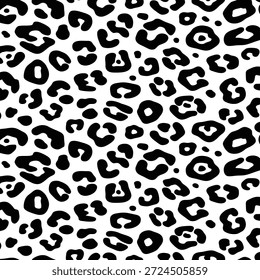 Seamless Bold Irregular Leopard Spot Pattern on White – Vector Animal Print Background