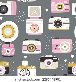 Seamless cartoon retro style cameras pattern. Vintage photo camera texture. Vector illustration