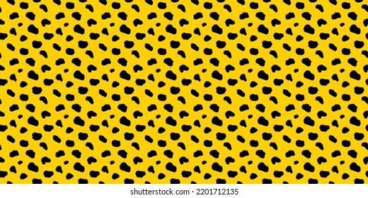 Seamless cheetah skin print background.