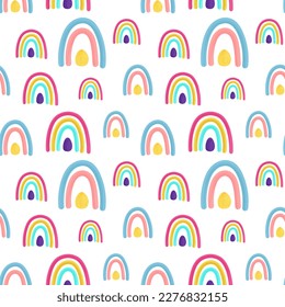 Patrón infantil sin foco con arcos de lluvia dibujados a mano. Textura infantil creativa para tela, envoltura, textil, papel tapiz. Ilustración vectorial.