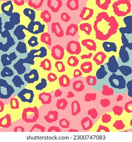 Seamless Colorful Classic Trendy Cat Surface Print. Pink Repeated Color Graphic Skin, Seamless Textile Art. Seamless Bright Panther Decor Texture.