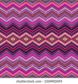 Seamless colorful vector zigzag pattern, italian style