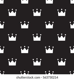 Seamless crown sign pattern on black background