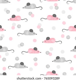 Seamless cute mouse pattern. Vector background with cartoon mice and circles