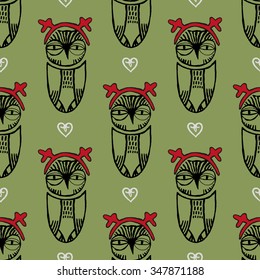 Seamless cute pattern with owl. Hand drawn background.