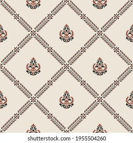 Seamless damask paisley wallpaper pattern