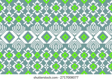 Das nahtlose Design verwendet Quadrate, die im Volkskunststil angeordnet sind. Das auffällige Design besteht aus einem sich wiederholenden symmetrischen Rautenmuster, abwechselnden Grün- und Weißfarben und einer pixeligen oder kreuzstichartigen Textur, die ihm ein Gefühl authentischer Handwerkskunst verleiht.