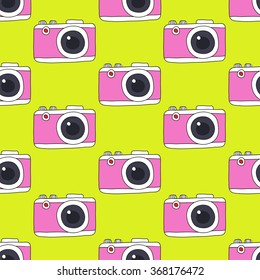 seamless doodle pattern. camera. vector illustration