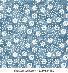 Seamless editable ice color pattern.
In the foreground of the picture are drawn large and small snowflakes.