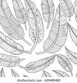 Seamless Ethnic feathers. Tribal Feathers Vintage Pattern. Hand Drawn Doodles. Vector illustration