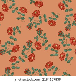 Nahtlose Blumenmuster mit blühenden Ästen roter Rosen. Auf orangefarbenem Hintergrund.