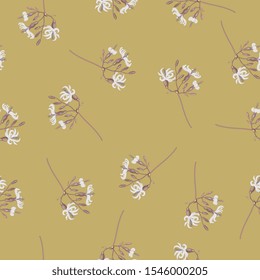 
Seamless floral pattern with branches of white campion flower. Silene latifolia.