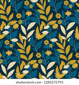 Patrón floral sin foco con el arte decorativo de plantas silvestres en colores azules y amarillos. Diseño botánico para impresión con flora dibujada a mano: flores pequeñas, bayas, hojas sobre fondo oscuro. Ilustración del vector
