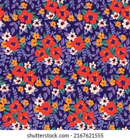 Nahtlose Blumenmuster mit Blumenstrauß, Blätter auf blauem Hintergrund. Farbige botanische Drucke mit handgezeichneten Pflanzen im volkstümlichen Stil. Vektorgrafik.