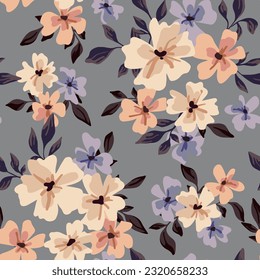 Nahtlose Blumenmuster, freier Farbdruck mit hübschem rustikalem Motiv. Romantisches botanisches Design im Vintage-Stil: kleine, handgezeichnete Blumen, winzige Blätter auf blauem Hintergrund. Vektorgrafik.