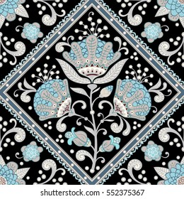 Seamless floral vector pattern. Vintage background with flowers, leaves and laces.