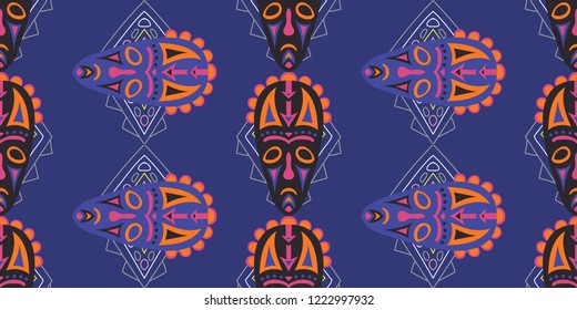 Seamless Folk Background. Ethnic Seamless Pattern with Color Trible Ritual Masks for Print, Fabric, Textile.  Trendy Abstract Motif with Colorful Scary Masks for your Design. Vector Texture.