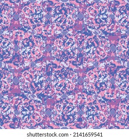 Seamless fractal pattern in vector format for printed fabrics or any other purposes. Every object is grouped base on color so the pattern is editable, tileable and easy to use.
