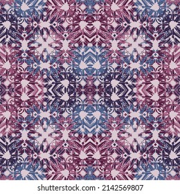 Seamless fractal pattern in vector format for printed fabrics or any other purposes. Every object is grouped base on color so the pattern is editable, tileable and easy to use.
