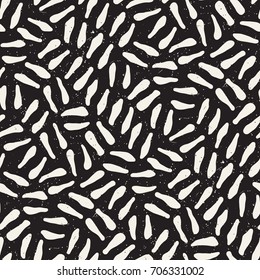 Seamless freehand pattern. Vector abstract rough lines background. Hand drawn grungy strokes.