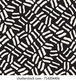 Seamless freehand pattern. Vector abstract rough lines background. Hand drawn grungy strokes.