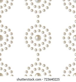 Seamless garlands pattern of beautiful 3D shiny natural White Pearl. Can be used for wedding or any holiday gift paper or textile. Precious jewelry print. Vector Illustration. 