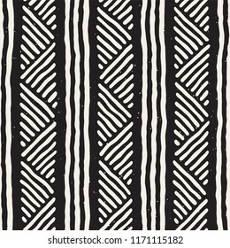 Seamless geometric doodle pattern in black and white. Adstract hand drawn lines retro texture.