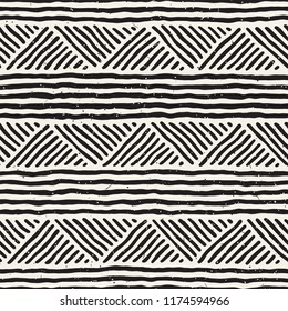 Seamless geometric doodle pattern in black and white. Adstract hand drawn lines retro texture.