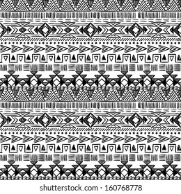 Seamless geometric hand drawn pattern in black and white