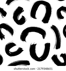 Seamless geometric pattern with semicircles. Grunge arches in retro Scandinavian style. Half round lines grunge texture. Hand drawn black and white ink ornament. Vector round shapes with dry texture.