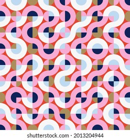 Nahtloses geometrisches Muster mit einfachen, sich wiederholenden geometrischen Formen. Abstraktes Vektorgrafik-Design von grundlegenden geometrischen Elementen. Nützlich für Webdesign, Stoffdruck, Tapete, Wickelpapier.