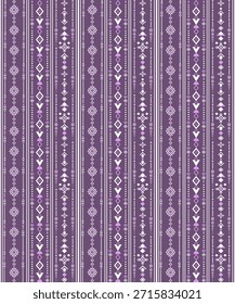 Patrón geométrico sin fisuras con Formas tribales de Vertical en tonos morados. Diseño étnico Abstractas inspirado en estilos boho y azteca, adecuado para el fondo, Fondo de pantalla, textil, tela, papel de regalo y superficies decorativas.
