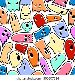 Seamless Halloween pattern, hand-drawn ghosts pattern with funny expressions, halloween characters in cartoons style, EPS 8