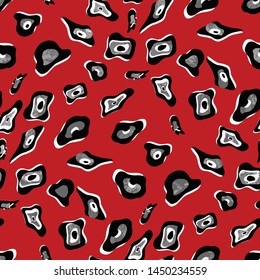 Seamless Hand Drawn Abstract Diagonal Leopard Shapes Vector Pattern Isolated Background