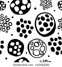 Seamless hand drawn circles pattern.