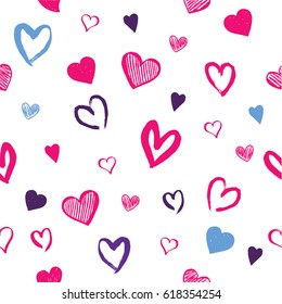 Seamless hand drawn grungy heart pattern. Vector design.