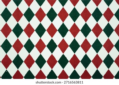 Patrón de diamante de arlequín sin costuras en rojo festivo, verde bosque y blanco. Fondo geométrico clásico para la decoración de Navidades, temas de circo, envoltura de regalo de vacaciones y estampados textiles.
